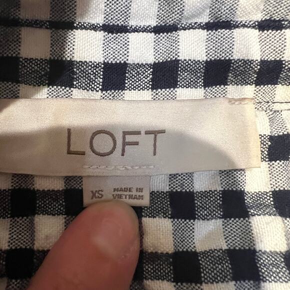 LOFT Women's Button Up Shirt Size XS - Picture 5 of 6